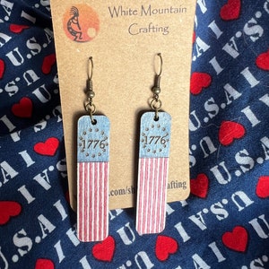 Patriotic Earrings, Vintage Americana Jewelry, 1776 Flag Earrings, Stocking Stuffer, 4th of July or Memorial Day, Gift for Her