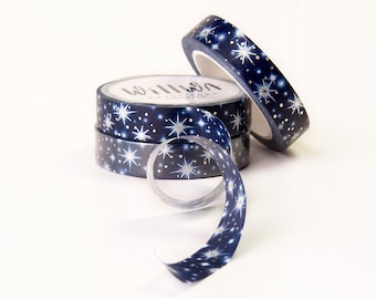 OOPS WASHI Sternennacht Washi Tape 10mm x 10m - Funkelnde silber folierte und weiße Sterne an einem dunkelblauen Himmel - schwedisches Design von Willwa