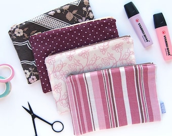 Fabric Pencil case - Handmade pen case - Fabric Pencil Pouch - Travel Pouch - Make Up Bag - Pen Zip Pouch - Floral Pattern - Swedish Design
