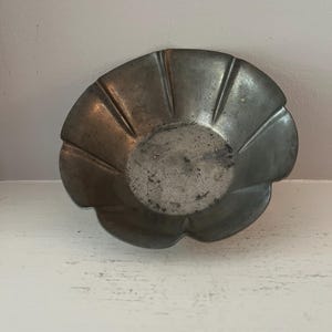 Vtg Pewter Bowl Pilgrim 5”