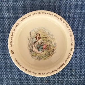 Mrs. Tiggy Winkle Porringer Wedgewood England