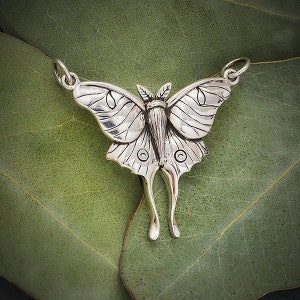 Anhänger Sterlingsilber Lunar Motte 26x30mm