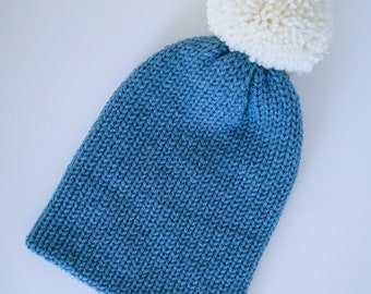 Handmade Knit Hat Blue White Faux Pearl Swirl Design Warm  display picture 1