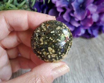 Piedra de palma de jaspe oceánico, .9 oz, jaspe orbicular, geometría sagrada, piedras grandes caídas, cristales curativos, terroso, #X13