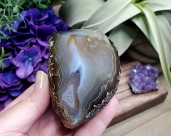 Agate top polished, almost 1 lb, natural agate, natural stone, agate art, organic art, boheme, boho chic, crystals, #16