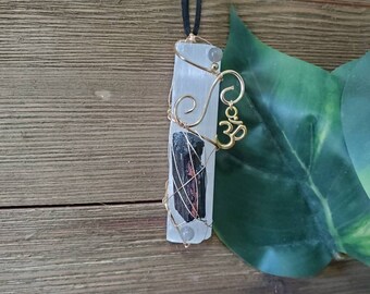 Selenite, black tourmaline, rearview mirror car charm, labradorite, crystals, boho accessories, protection stone, boho chic, hippie chic