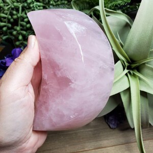 Large rose quartz crescent moon dish, 1 lb 2.75oz, jewelry dish, pink, crystal dish, love stone, heart chakra, natural stone, boho decor, 1 image 5