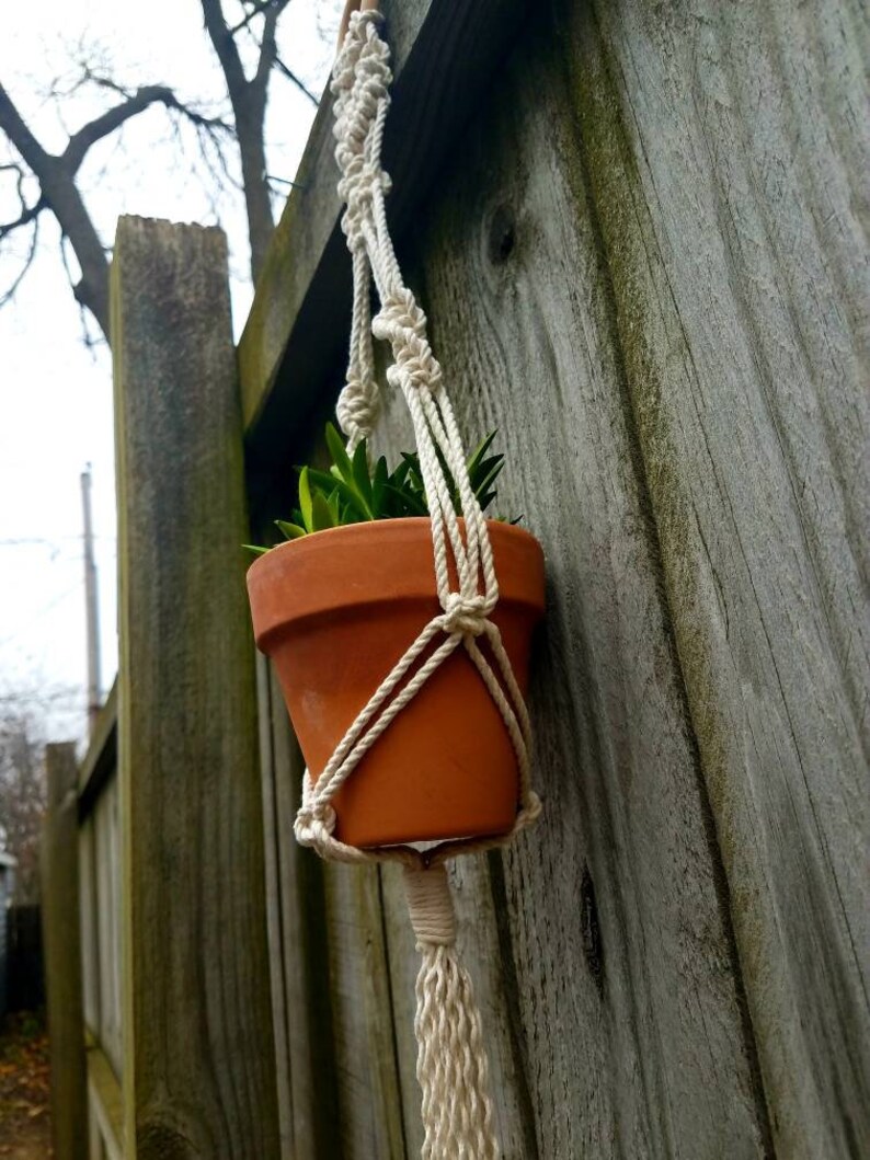 hanging planter plant holder rustic boheme boho decor small Set of 3 macrame plant hangers cottage chic window decoration