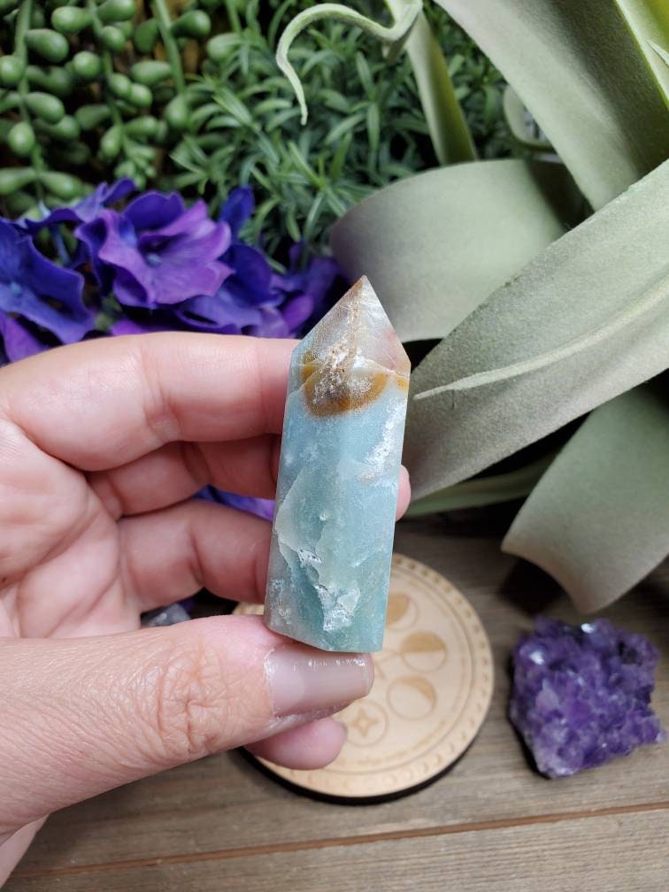 Sky Blue Quartz Tower, Small, Blue Crystals, Crystal Generator
