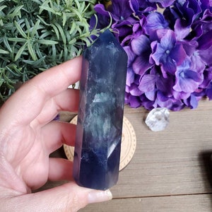 Blue fluorite tower, more green than blue, please read the item details, 5.67 oz, #5