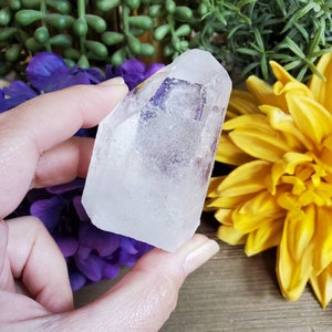 Large clear quartz crystal, 5oz, semi clear, extra quality, meditation, altar decoration, crystals, healing crystals, natural stone, #15