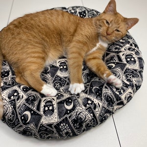 Flannel Pet Beds - Tarot, Cats, Dogs, Goth, Skulls,Skeletons, Ghosts, Spiderwebs, Mermaids, Sloths, Llamas, Constellations