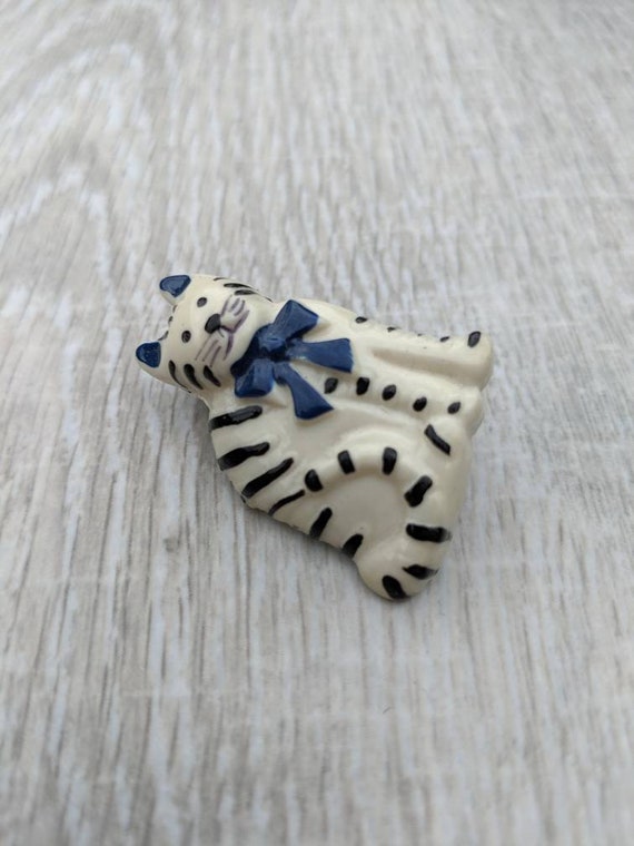 White Resin Cat with Black Stripes and a Navy Blu… - image 6