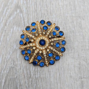 1930s Large Royal Blue and Clear Rhinestone and Gold Tone Metal Domed Sunburst Brooch