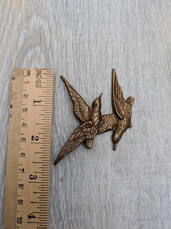 ブロンズ トーンのルプセ スタイルの鳥の飛行ブローチ - Etsy 日本