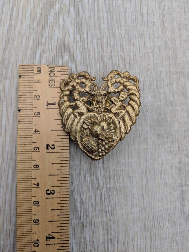 Gemini Castor and Pollux on a Twohorned Cornucopia Zodiac Etsy