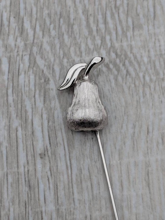 Crown Trifari Brushed Silver Tone Pear Stick Pin - image 10