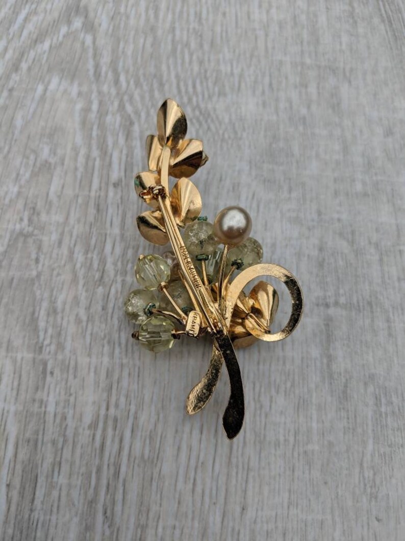 and Glass Bead Floral Corsage Brooch Aurora Borealis and Amber Austrian Crystal Faux Pearl 1940s Kramer Pale Yellow Enamel