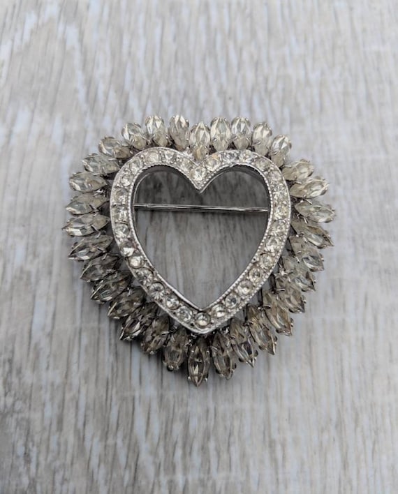 Hobé 1965 Rhinestone Heart Brooch
