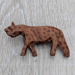 Carved Wood Cheetah 