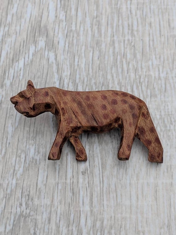 Hand Carved and Painted Wood Cheetah or Leopard B… - image 1