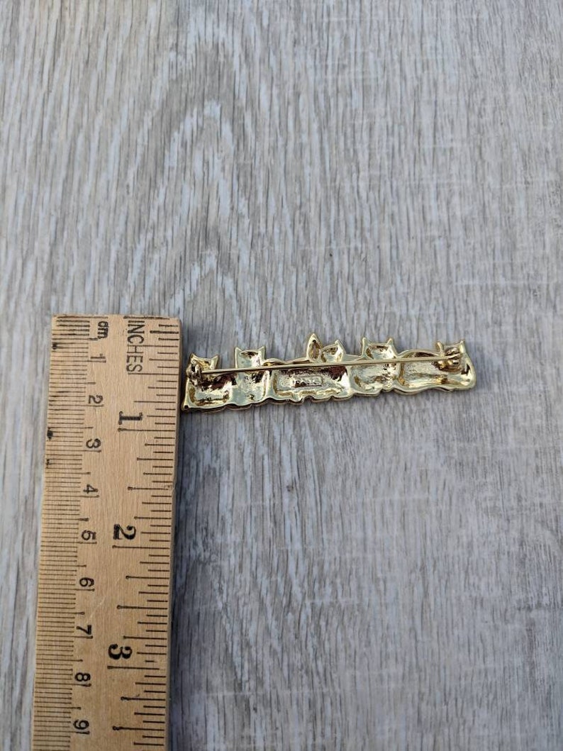 AJC Satin and Glossy Finish Gold Tone Metal Line of Crazy Quilt Patchwork Cats Brooch