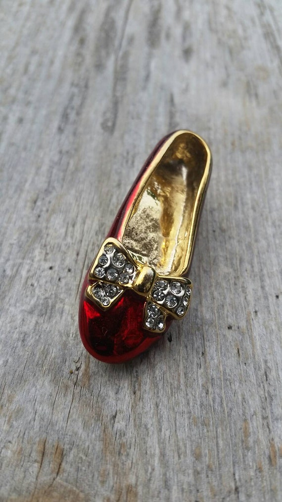 Enamel and Rhinestone Ruby Slipper Brooch - image 6