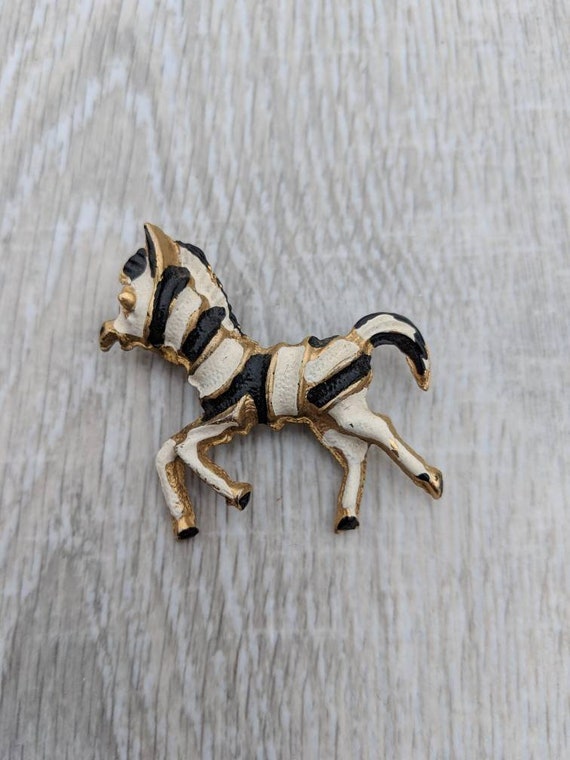 Black and White Enamel and Gold Tone Zebra Brooch - image 1