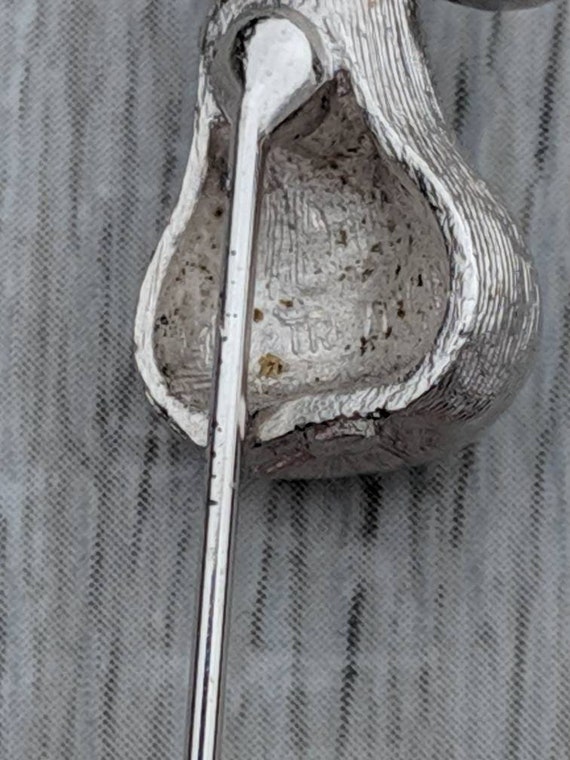 Crown Trifari Brushed Silver Tone Pear Stick Pin - image 6