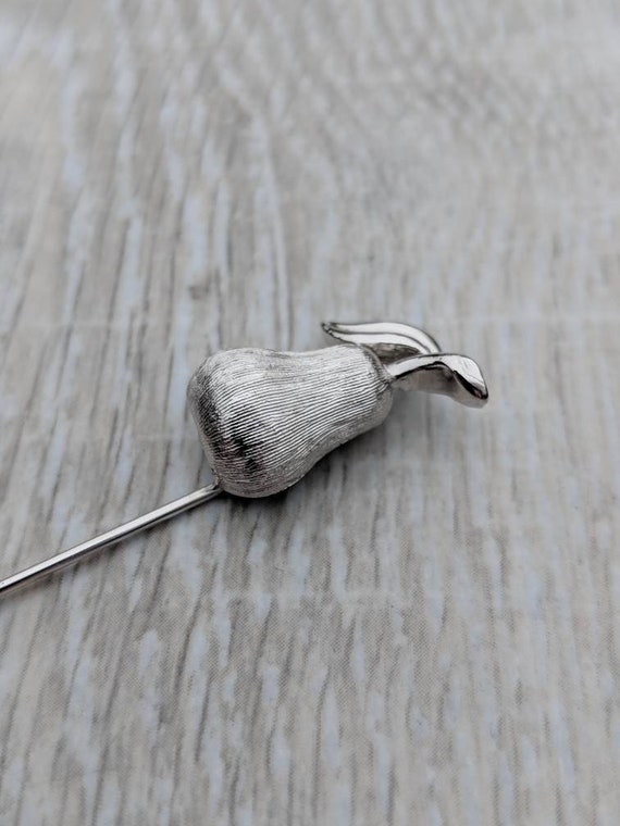 Crown Trifari Brushed Silver Tone Pear Stick Pin - image 8