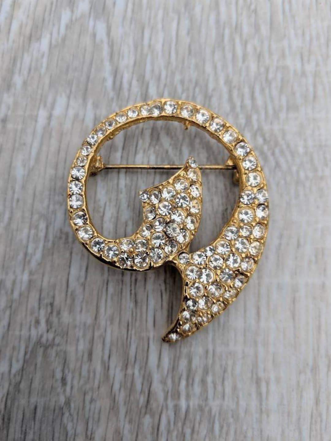 Totally Dazzled Brooches Wholesale | Gold Rhinestone Brooch