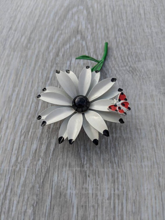White, Black, Green, and Red Enamel and Gold Tone… - image 6