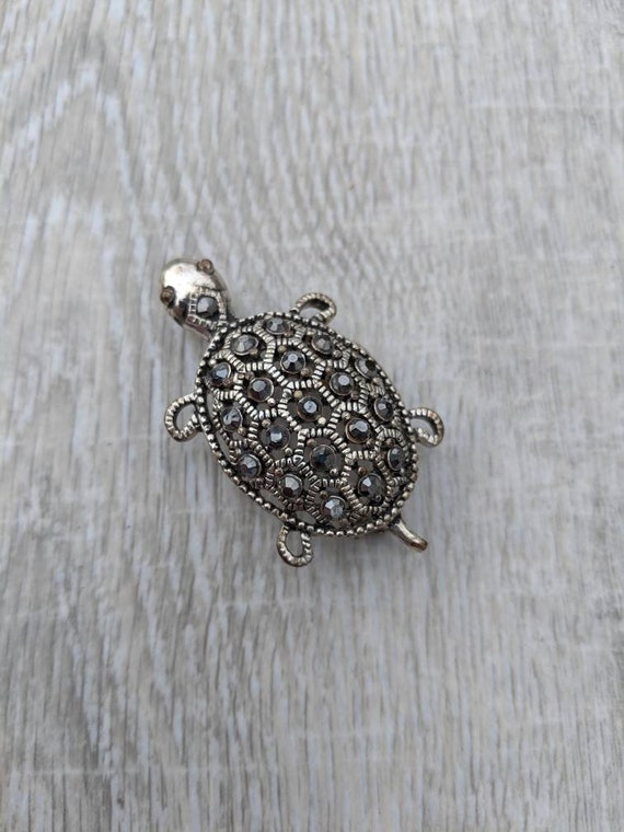 Faux Marcasite and Textured Silver Tone Openwork … - image 2
