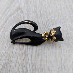 Matte Black Enamel and Rhinestone Cat Wearing a Ribbon Bow Brooch - Etsy