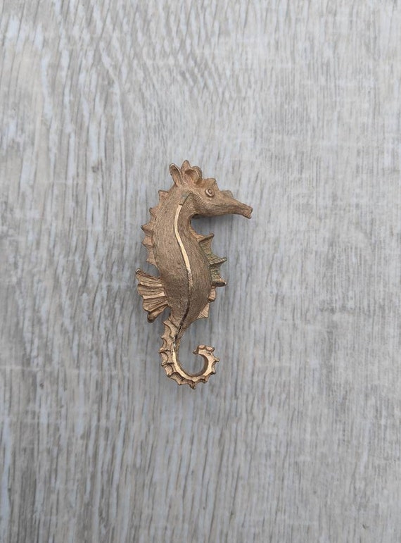 Brushed Gold Tone Metal Seahorse Brooch