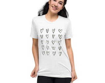 Koszulka z krótkim rękawem "Bóg jest miłością"