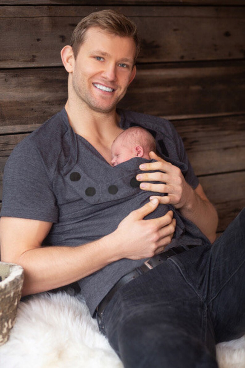 The DADWARE BONDAROO KANGAROO care shirt for Dads image 6