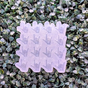 16 ASL I Love You Hands Earring Silicone Mold Palette, for Epoxy or UV Resin DIY (1 Inch, Set of 16)