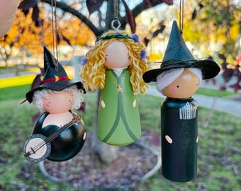Witches Ornaments, Witch Christmas Ornaments, Granny Weatherwax, Nanny Ogg, Magrat Garlick