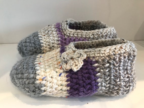 Knit slippers