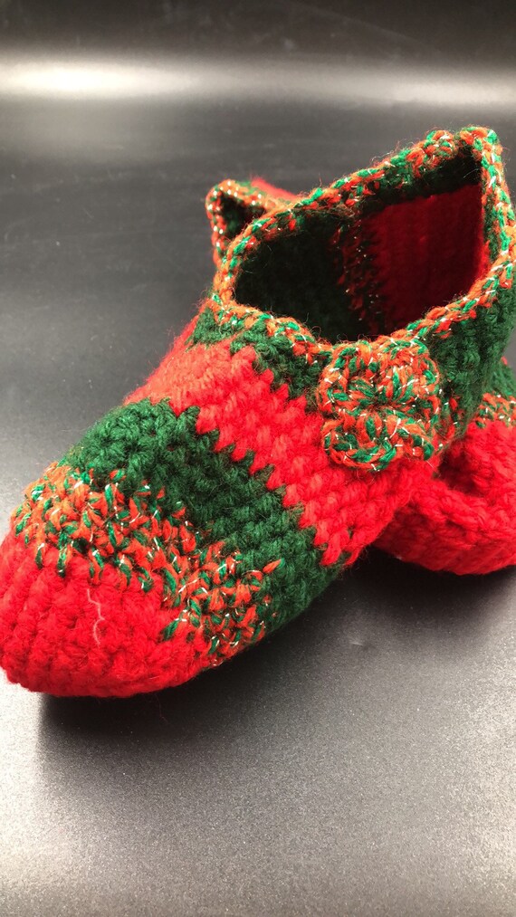 Knit slippers