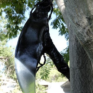 Venom Axe