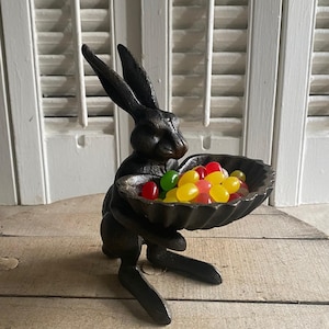 Whimsical Bunny & Shell Jelly Bean Server ~
