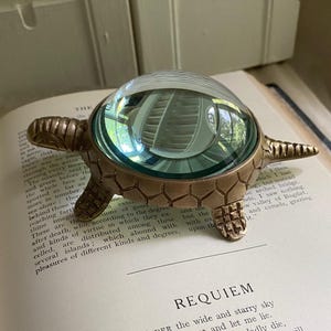 Antiqued Brass Turtle Magnifier