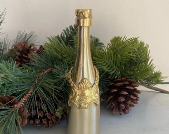 Campana per brindisi in ottone~