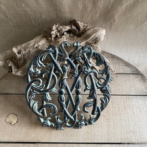 Colonial Williamsburg Cast Iron Trivet