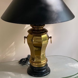BASE DE LÂMPADA Vintage ~ Abajur Octogonal de Latão (abajur não incluso)