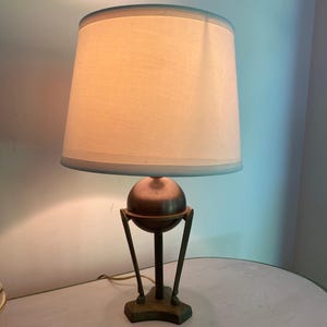 Vintage Brass Accent Lamp ~