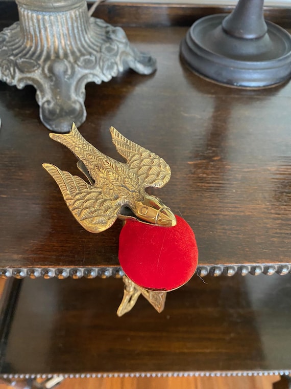 真鍮製の鳥の針山〜テーブルクリップ - Etsy 日本