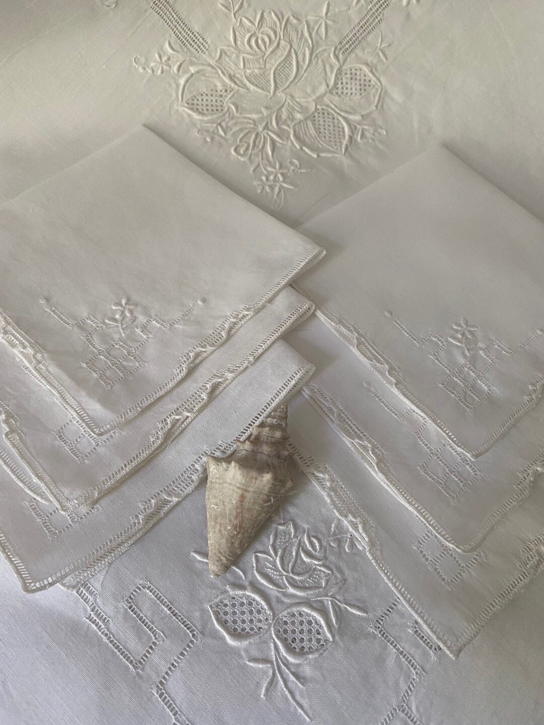 Vintage 42 X 42 Square Topper With 6 Napkins - Etsy